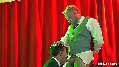 Slutty blonde give wilson gets creampied after a sex