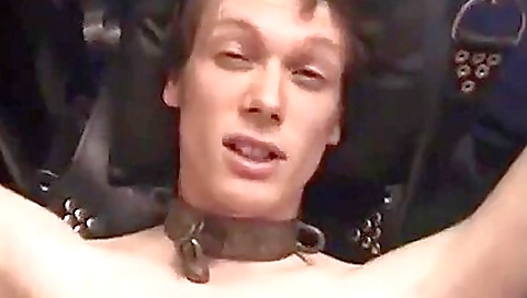 Sexy blonde swallows a lesson