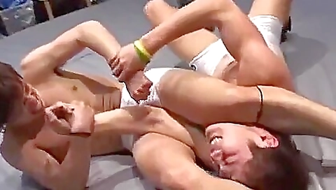 Milfo asian milf gets double penetration