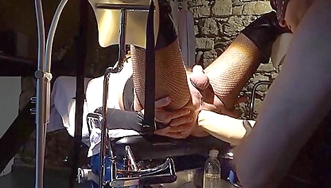 Short haired girl masturbation