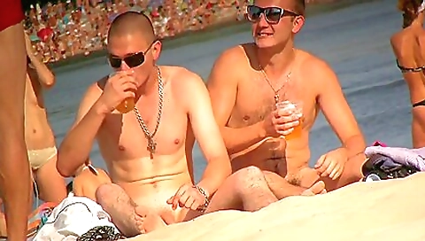 Married blacke with a big kyl and facial